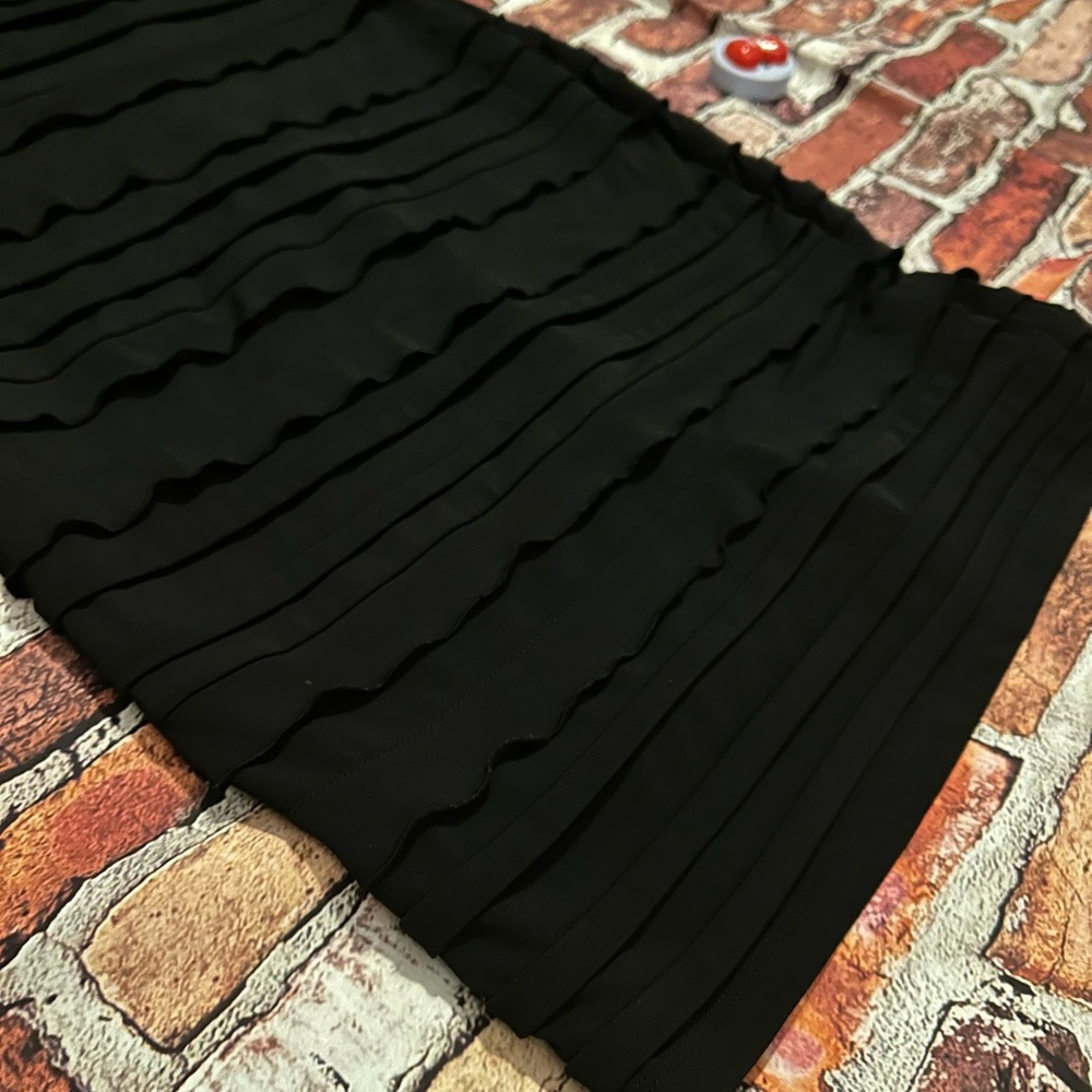 Calvin Klein Black Ruffle Cocktail Dress Size 2 Petite - Picture 8 of 12